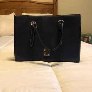 D&B bags in excellent conditions